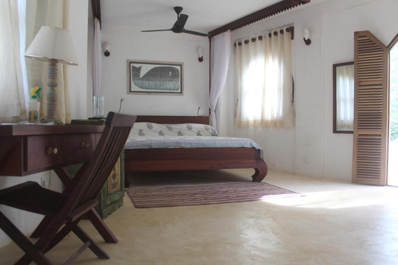 Kijani Hotel Ламу Екстериор снимка