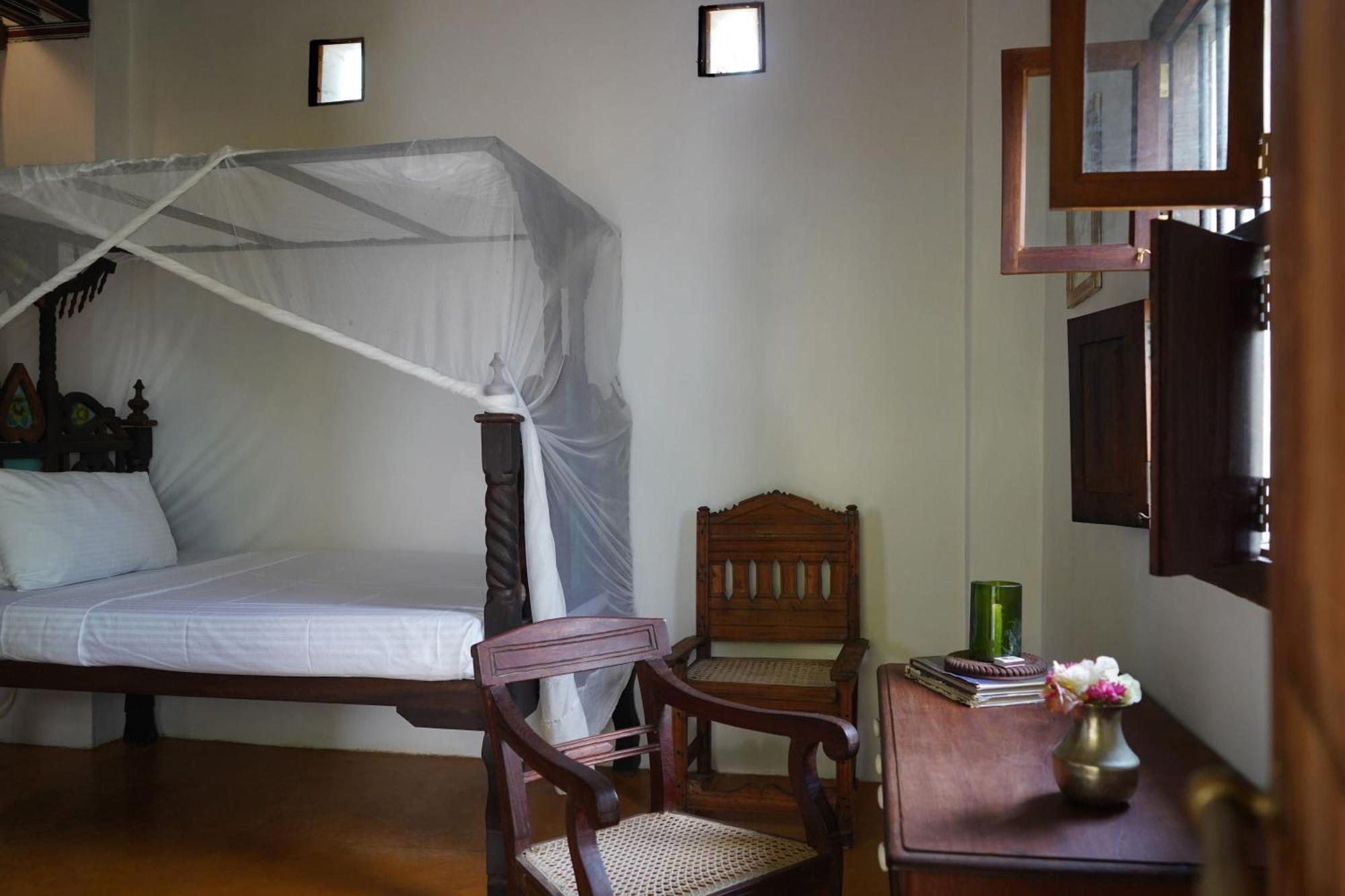 Kijani Hotel Ламу Екстериор снимка