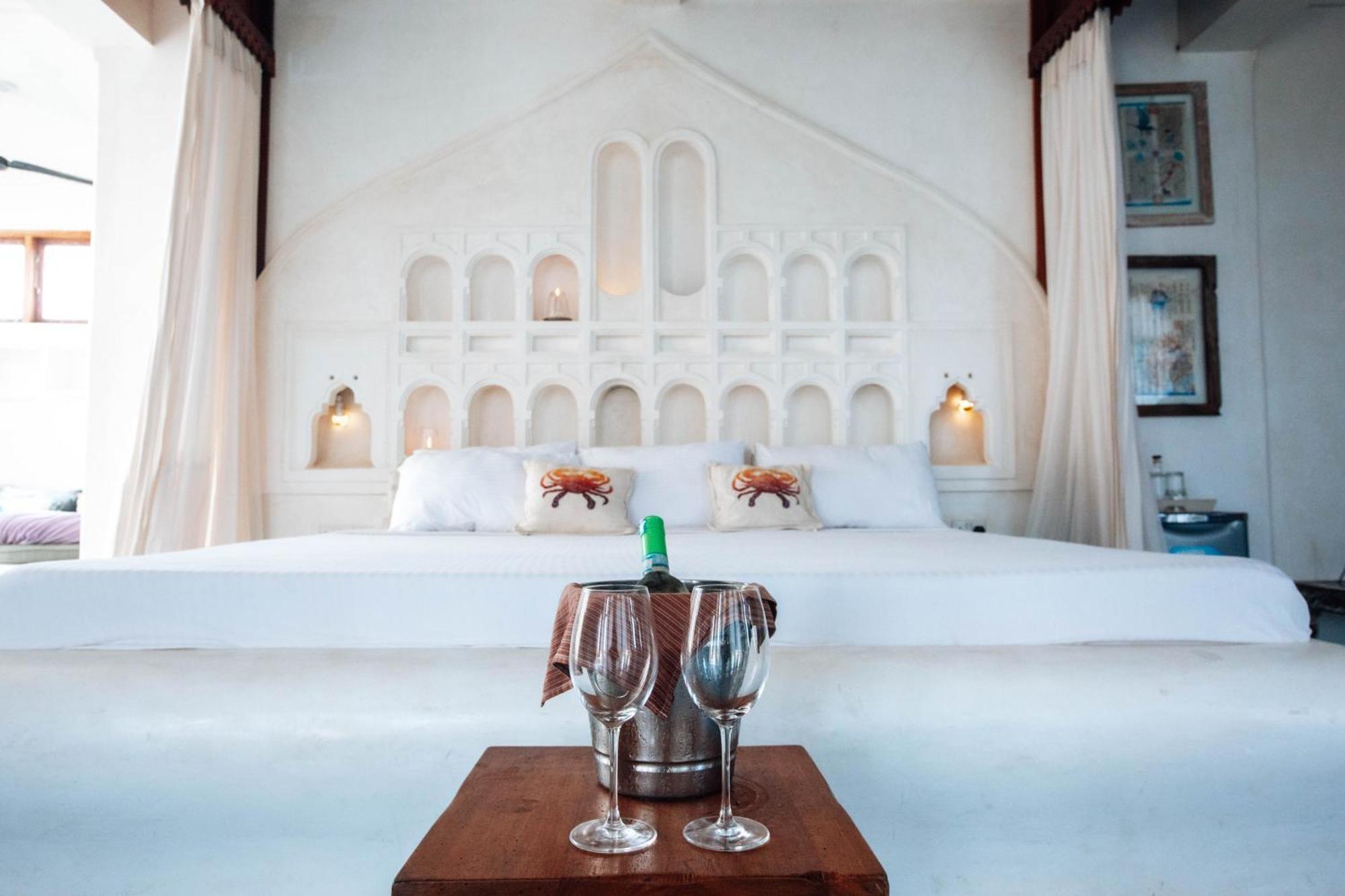 Kijani Hotel Ламу Екстериор снимка